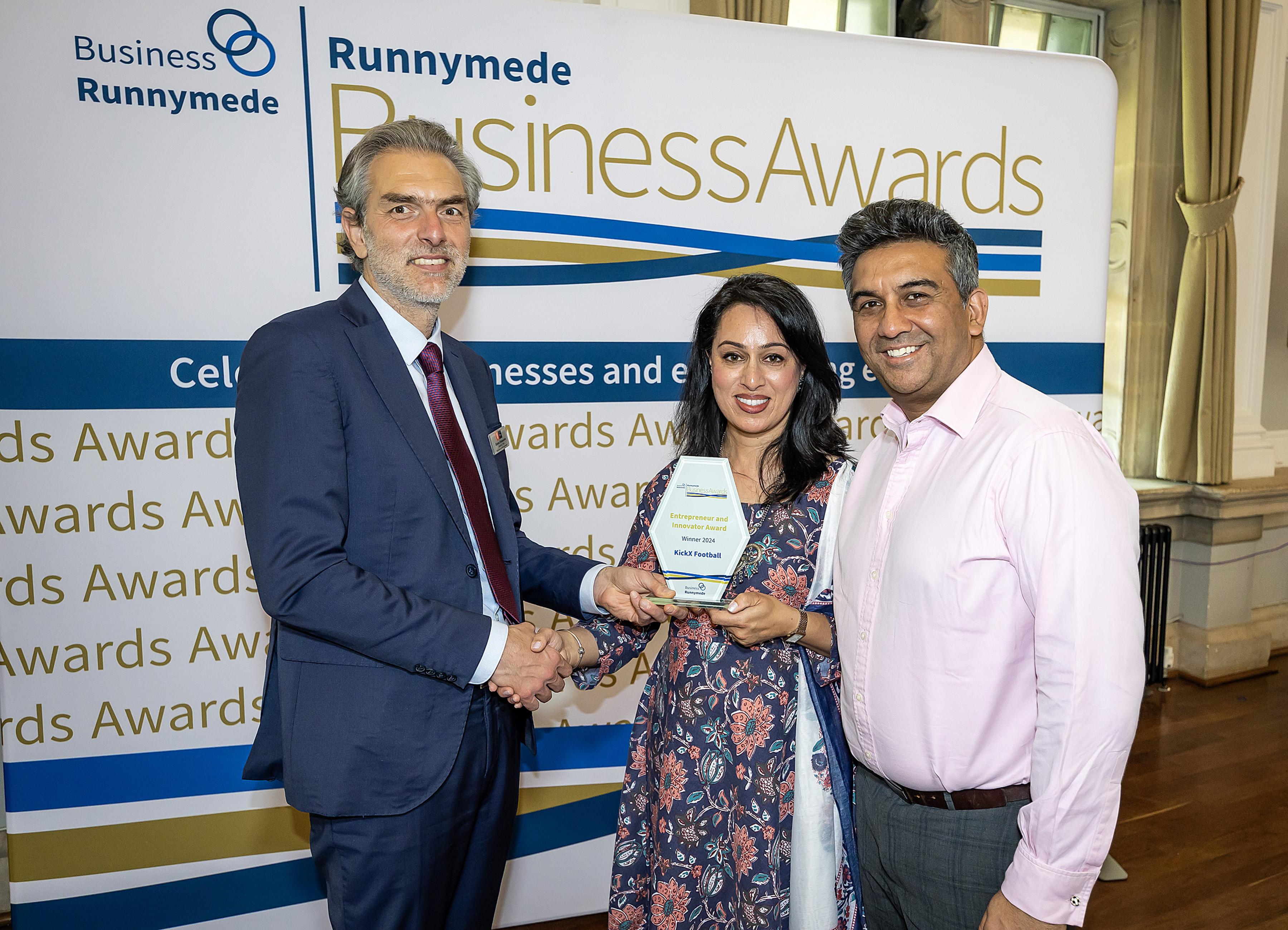 Kick X receiving the Entrepreneur and innovator award 