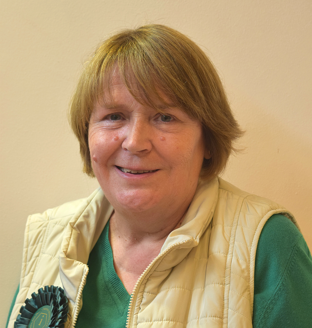 Photograph of Cllr Elaine Gill