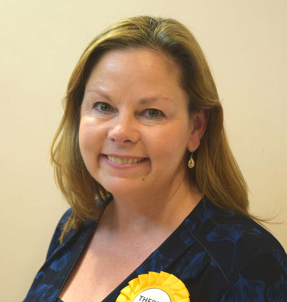 Photograph of Cllr Theresa Burton