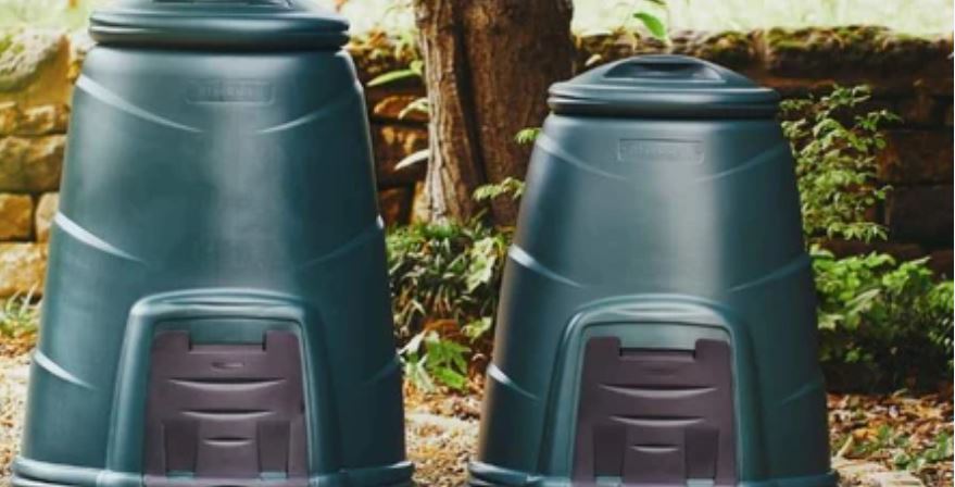 Green compost bins